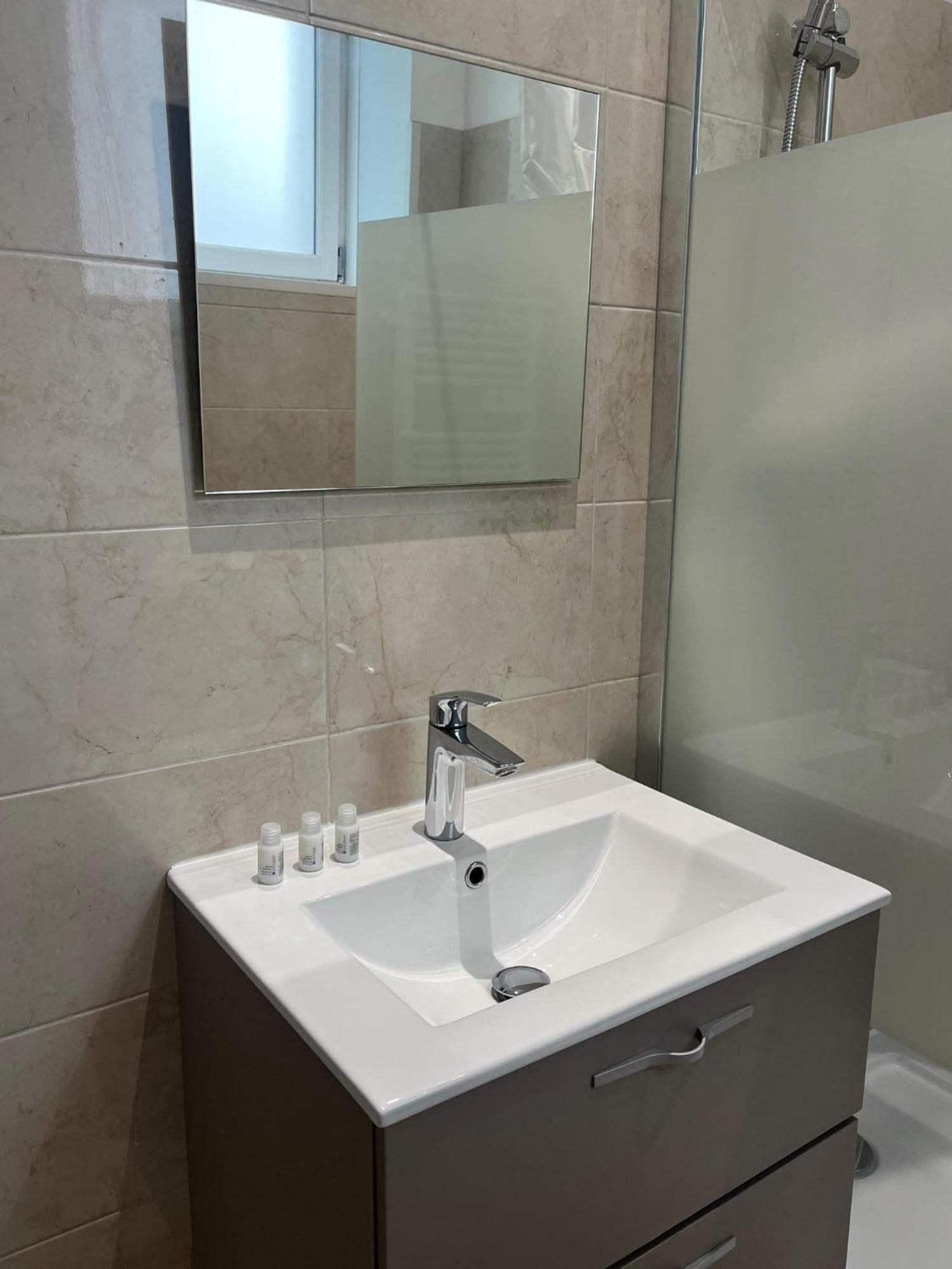 Lourdes : Superbe T2 42M2 Apartment ภายนอก รูปภาพ